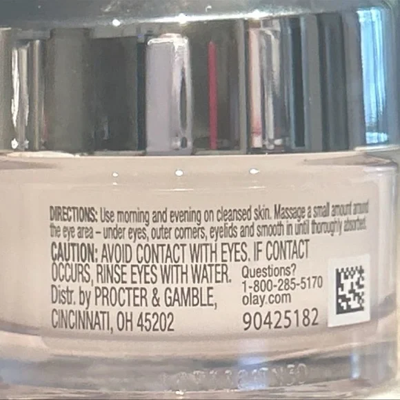 NEW ~ OLAY ULTIMATE NIACINAMIDE + HYALURONIC + PEPTIDE 24 EYE CREAM - Picture 7 of 7